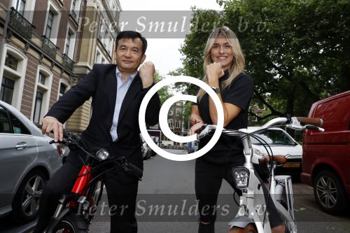 Amsterdam 14 juni 2016
Presentatie electrische fiets van het merk BESV met Estavana Polman. CEO Andy Su is ook aanwezig bij de presentatie in het Amstel Hotel.