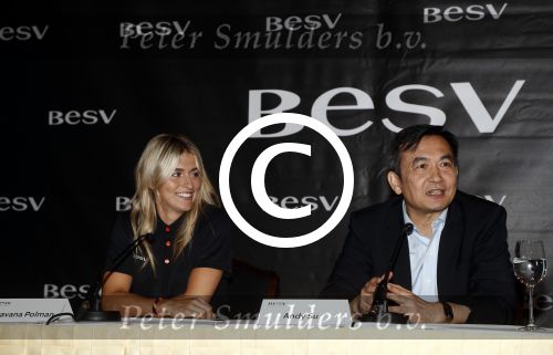 Amsterdam 14 juni 2016
Presentatie electrische fiets van het merk BESV met Estavana Polman. CEO Andy Su is ook aanwezig bij de presentatie in het Amstel Hotel.