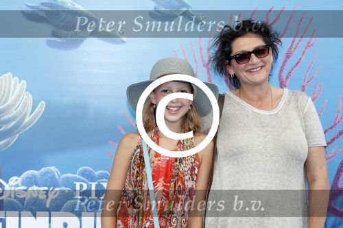 Amsterdam 22 juni 2016 
Premiere finding Dory in theater Amsterdam. Annet Malherbe met ...