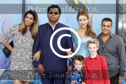 Amsterdam 22 juni 2016 
Premiere finding Dory in theater Amsterdam. Annick Boer met partner en kinderen oa Joep Kraaykamp