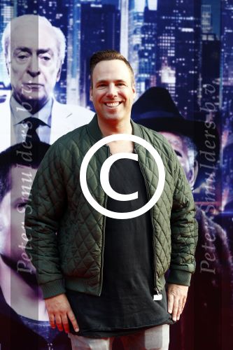 Amsterdam 8 juni 2016 
Premiere now you see me 2 in pathe arena. Barry Paf met een vriendin