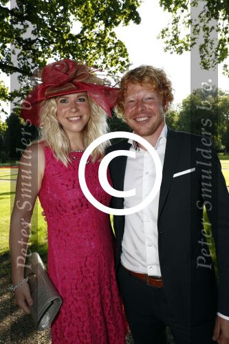 Haarzuilens 22 juni 2016
Haringparty op kasteel Haarzuilens. Ben Woldring met vriendin