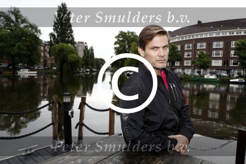 Amsterdam 23 juni 2016
Annette de Vries interviewt Casper v Dien en Florian Munteanu bij the harbour club.
Varol Porsemay heeft ze naar nederland gehaald.