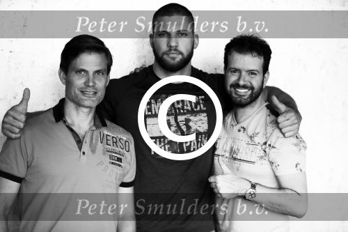Amsterdam 23 juni 2016
Annette de Vries interviewt Casper v Dien en Florian Munteanu bij the harbour club.
Varol Porsemay heeft ze naar nederland gehaald.