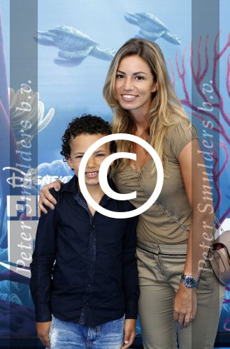 Amsterdam 22 juni 2016 
Premiere finding Dory in theater Amsterdam.
Christie Bokma met haar zoon