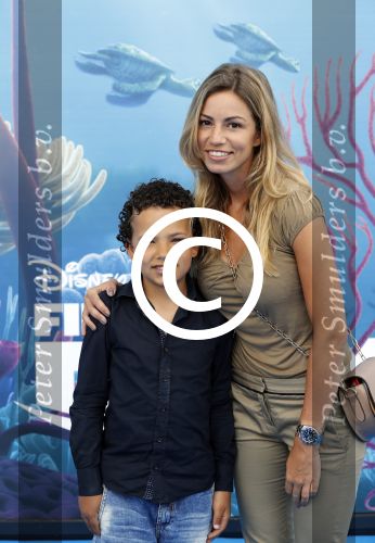 Amsterdam 22 juni 2016 
Premiere finding Dory in theater Amsterdam.
Christie Bokma met haar zoon