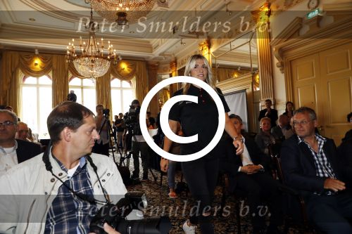 Amsterdam 14 juni 2016
Presentatie electrische fiets van het merk BESV met Estavana Polman. CEO Andy Su is ook aanwezig bij de presentatie in het Amstel Hotel.