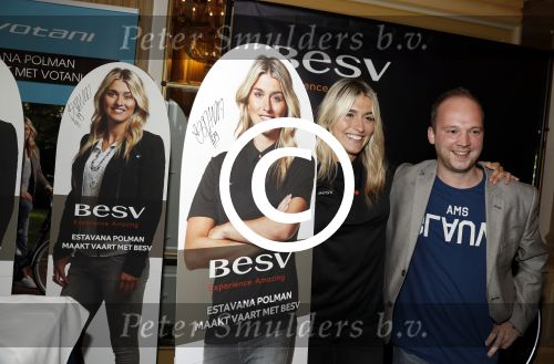 Amsterdam 14 juni 2016
Presentatie electrische fiets van het merk BESV met Estavana Polman. CEO Andy Su is ook aanwezig bij de presentatie in het Amstel Hotel.