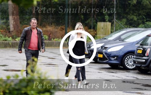Amsterdam 14 juni 2016
Rafael v d Vaart en Estavana Polman met vader Ramon bij spa zuiver