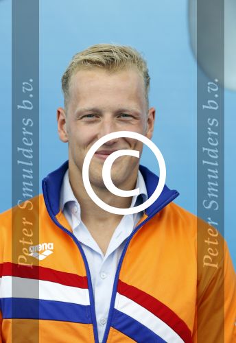 Amsterdam 22 juni 2016 
Premiere finding Dory in theater Amsterdam.
 Ferry Weertman met Marcel Wouda