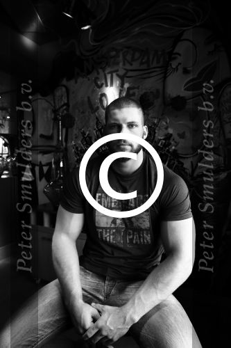 Amsterdam 23 juni 2016
Annette de Vries interviewt Casper van Dien en Florian Munteanu bij the harbour club.
Varol Porsemay heeft ze naar nederland gehaald.