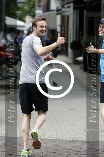 Amsterdam 22 juni 2016  
Giedo v d Garde en ... hard aan het lopen.