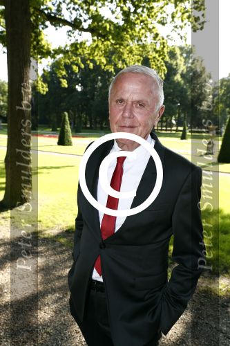 Haarzuilens 22 juni 2016
Haringparty op kasteel Haarzuilens. Harry Mens met trouwring
