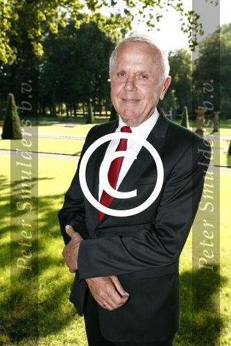Haarzuilens 22 juni 2016
Haringparty op kasteel Haarzuilens. Harry Mens met trouwring