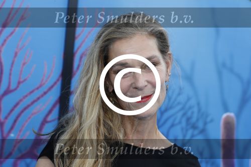 Amsterdam 22 juni 2016 
Premiere finding Dory in theater Amsterdam. Hilde de Mildt met man