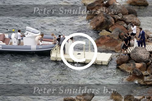Ibiza 26 juni 2016
Nick en Kirsten Schilder trouwen op het strand van ses Boques ( es cubells) op ibiza.