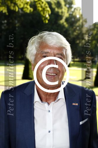 Haarzuilens 22 juni 2016
Haringparty op kasteel Haarzuilens. Klaas Wilting met zijn vrouw