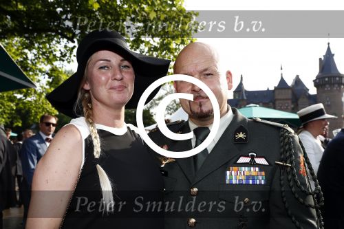 Haarzuilens 22 juni 2016
Haringparty op kasteel Haarzuilens. Marco Kroon met vrouw