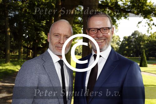 Haarzuilens 22 juni 2016
Haringparty op kasteel Haarzuilens. Mart Visser met vriend Job