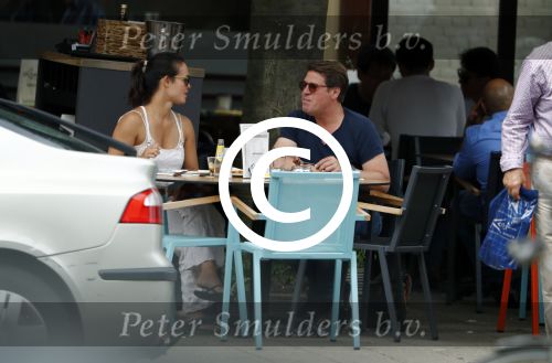 Amsterdam 7 juni 2016
Martijn Krabbe en zijn vriendin Noi Pakon op terras bij Loetje.