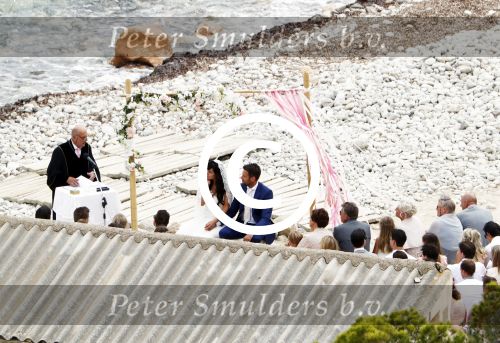 Ibiza 26 juni 2016
Nick en Kirsten Schilder trouwen op het strand van ses Boques ( es cubells) op ibiza.