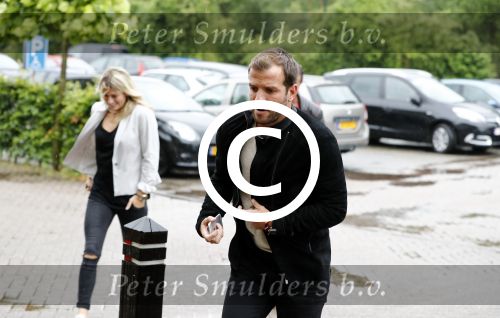 Amsterdam 14 juni 2016
Rafael v d Vaart en Estavana Polman met vader Ramon bij spa zuiver