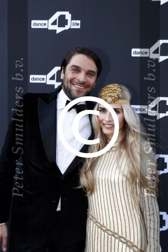 Amsterdam 24 juni 2016
Dance4life gala in het Hilton hotel. Xander de Buisonje met zijn vrouw Sophie