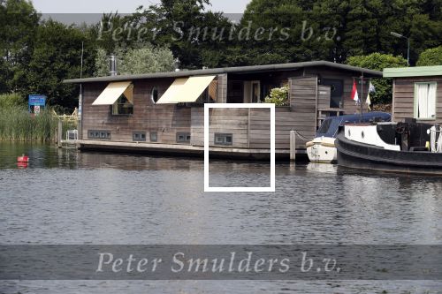 Loenen aan de Vecht 15 juni 2018
Woonark Aad v d Heuvel.