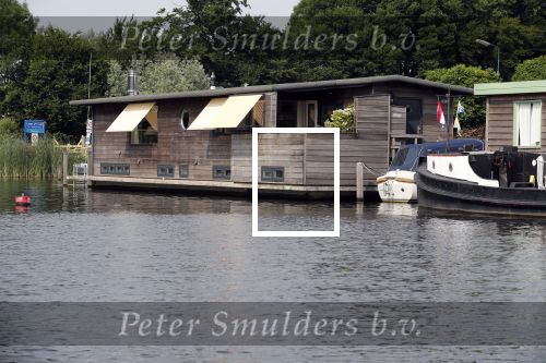 Loenen aan de Vecht 15 juni 2018
Woonark Aad v d Heuvel.