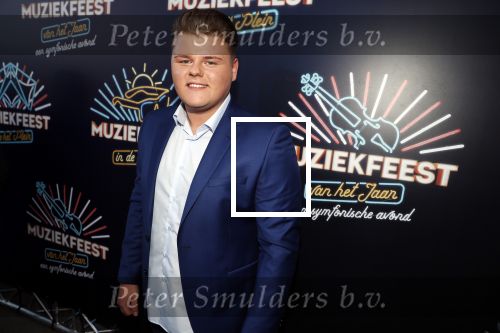 Amersfoort 20 juni 2018
Muziekfeest op het plein in Amersfoort. AVRO/TROS zenden het uit. Bob Offenberg