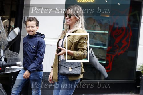 Amsterdam 18 juni 2018
Christie Bokma met zoontje op de pc hooftstraat.