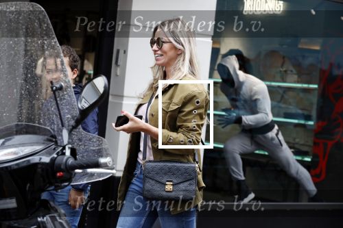 Amsterdam 18 juni 2018
Christie Bokma met zoontje op de pc hooftstraat.