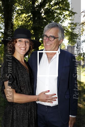 Haarzuilens 20 juni 2018
Haringparty op kasteel de Haar. Evelien de Bruijn met man