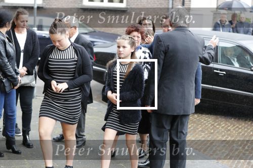 Tiel 18 juni 2018
Begrafenis vader Frans Duijts. Frans met vrouw kinderen en moeder