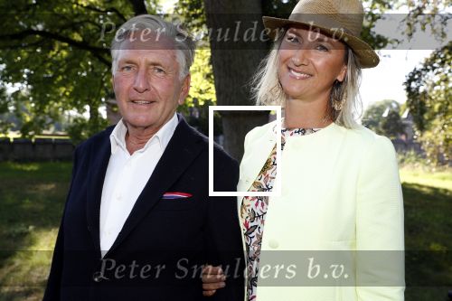 Haarzuilens 20 juni 2018
Haringparty op kasteel de Haar. Frits Kroymans met Nynke Wynia