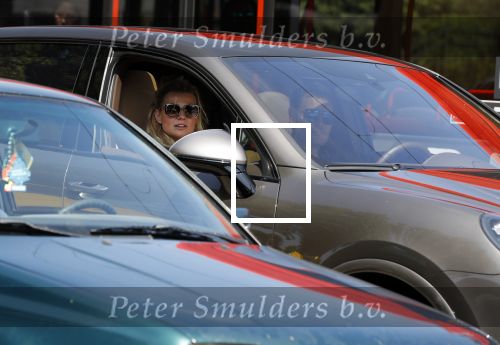 Amsterdam 6 juni 2018
Gigi Ravelli met haar man Roger Hodenius in hun porsche
