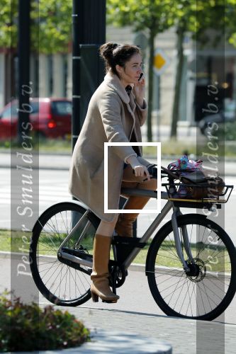 Amsterdam 20 juni 2018
Halina Reijn vertrekt met fiets na bezoek aan Lassus tandartsen.