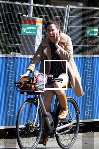 Amsterdam 20 juni 2018
Halina Reijn vertrekt met fiets na bezoek aan Lassus tandartsen.