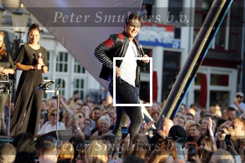 Amersfoort 20 juni 2018
Muziekfeest op het plein in Amersfoort. AVRO/TROS zenden het uit. Henk Dissel
