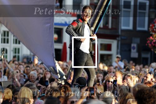 Amersfoort 20 juni 2018
Muziekfeest op het plein in Amersfoort. AVRO/TROS zenden het uit. Henk Dissel