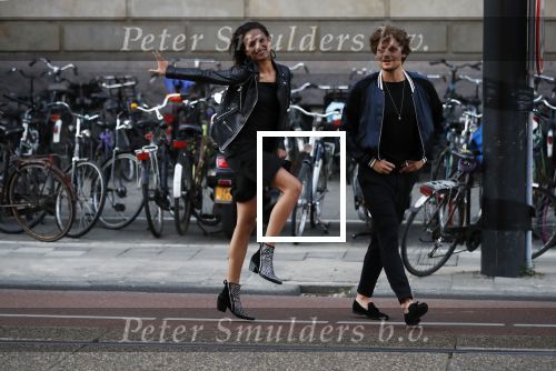 Amsterdam 11 juni 2018
Holly Brood en haar Vriend Soy Kroon dansend op straat