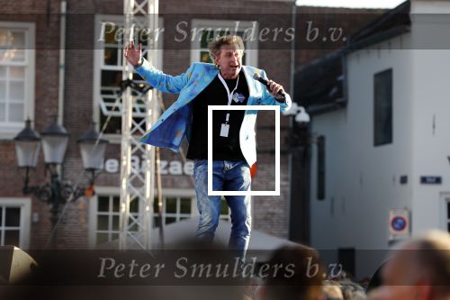 Amersfoort 20 juni 2018
Muziekfeest op het plein in Amersfoort. AVRO/TROS zenden het uit. Jan Paparazzi