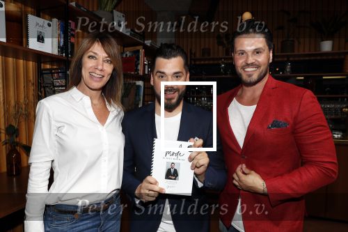 Amsterdam 12 juni 2018
Boekpresentatie Janice . janice met partner en manager Selena Visser