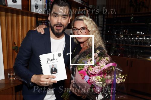Amsterdam 12 juni 2018
Boekpresentatie Janice . Janice met Jildou v d Bijl