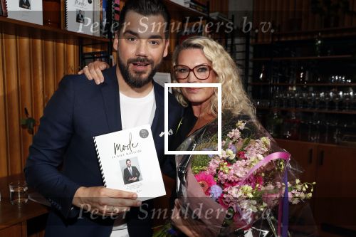 Amsterdam 12 juni 2018
Boekpresentatie Janice . Janice met Jildou v d Bijl