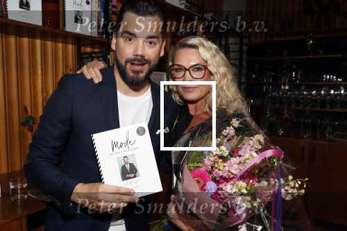 Amsterdam 12 juni 2018
Boekpresentatie Janice . Janice met Jildou v d Bijl