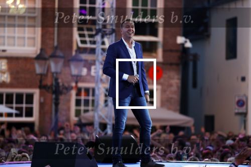Amersfoort 20 juni 2018
Muziekfeest op het plein in Amersfoort. AVRO/TROS zenden het uit. Jannes
