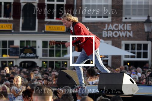 Amersfoort 20 juni 2018
Muziekfeest op het plein in Amersfoort. AVRO/TROS zenden het uit. Jelle B