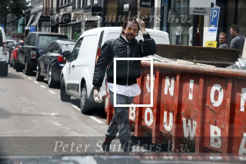 Amsterdam 21 juni 2018
Mari v d Ven op de pc hooftstraat.