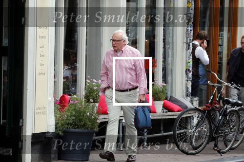 Amsterdam 19 juni 2018
Mart Smeets op straat in centrum Amsterdam.